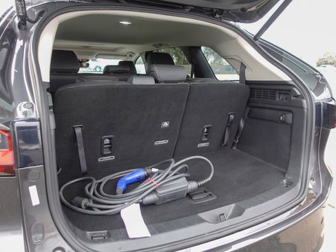 Certified 2024 MAZDA CX-90 Plug-In Hybrid w/ Preferred image 26