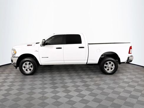 Used 2023 RAM 2500 Big Horn w/ Cold Weather Group AWD/4WD image 4