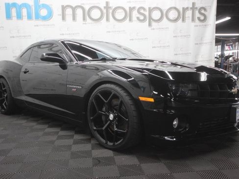 Used 2011 Chevrolet Camaro SS w/ RS Package image 10