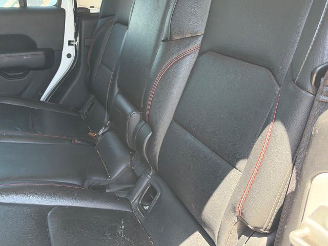 Used 2021 Jeep Gladiator Rubicon AWD/4WD image 10