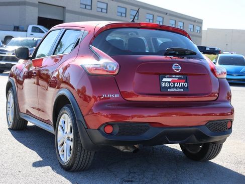 Used 2017 Nissan Juke S image 11