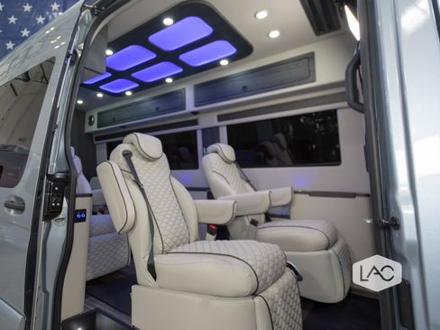 Used 2026 Mercedes-Benz Sprinter 3500 image 5