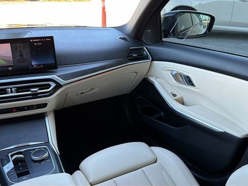 Used 2023 BMW 330i Sedan w/ Driving Assistance Package image 25