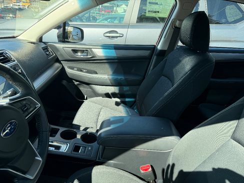 Used 2018 Subaru Legacy 2.5i Premium image 7