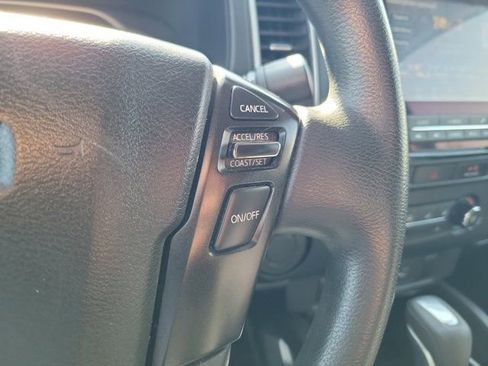 Certified 2022 Nissan Frontier SV RWD image 26