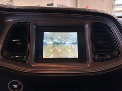 Used 2023 Dodge Challenger SXT w/ Blacktop Package image 33