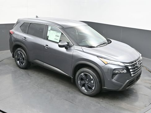 New 2026 Nissan Rogue SV image 29