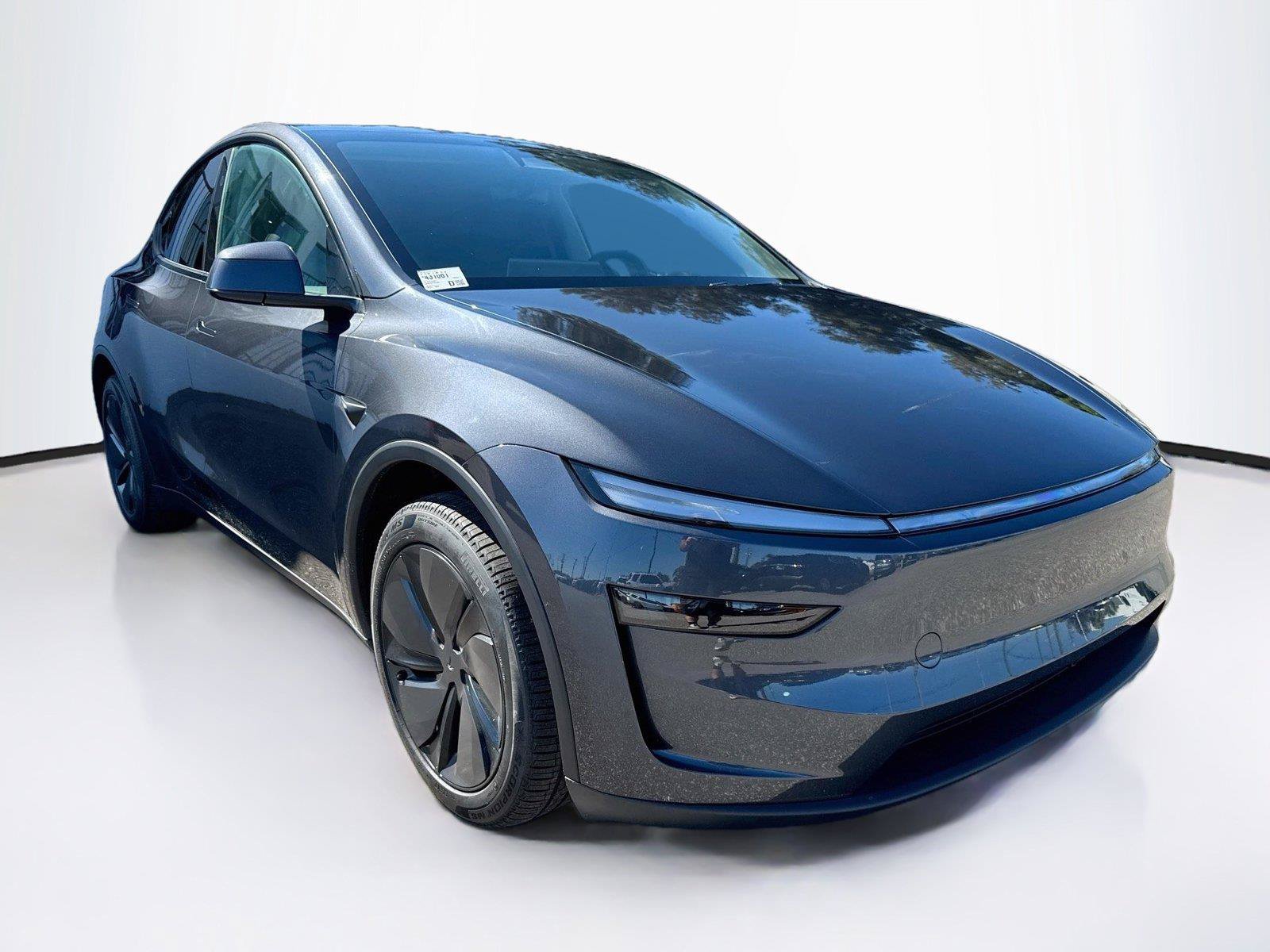 Used 2026 Tesla Model Y 2WD image 7