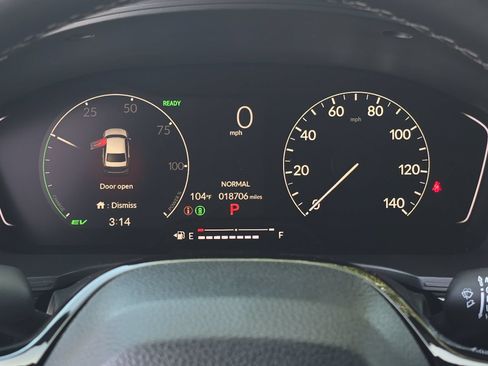 Used 2025 Honda Civic Sport image 24