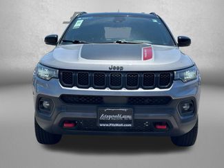 Used 2024 Jeep Compass Trailhawk AWD/4WD video 2