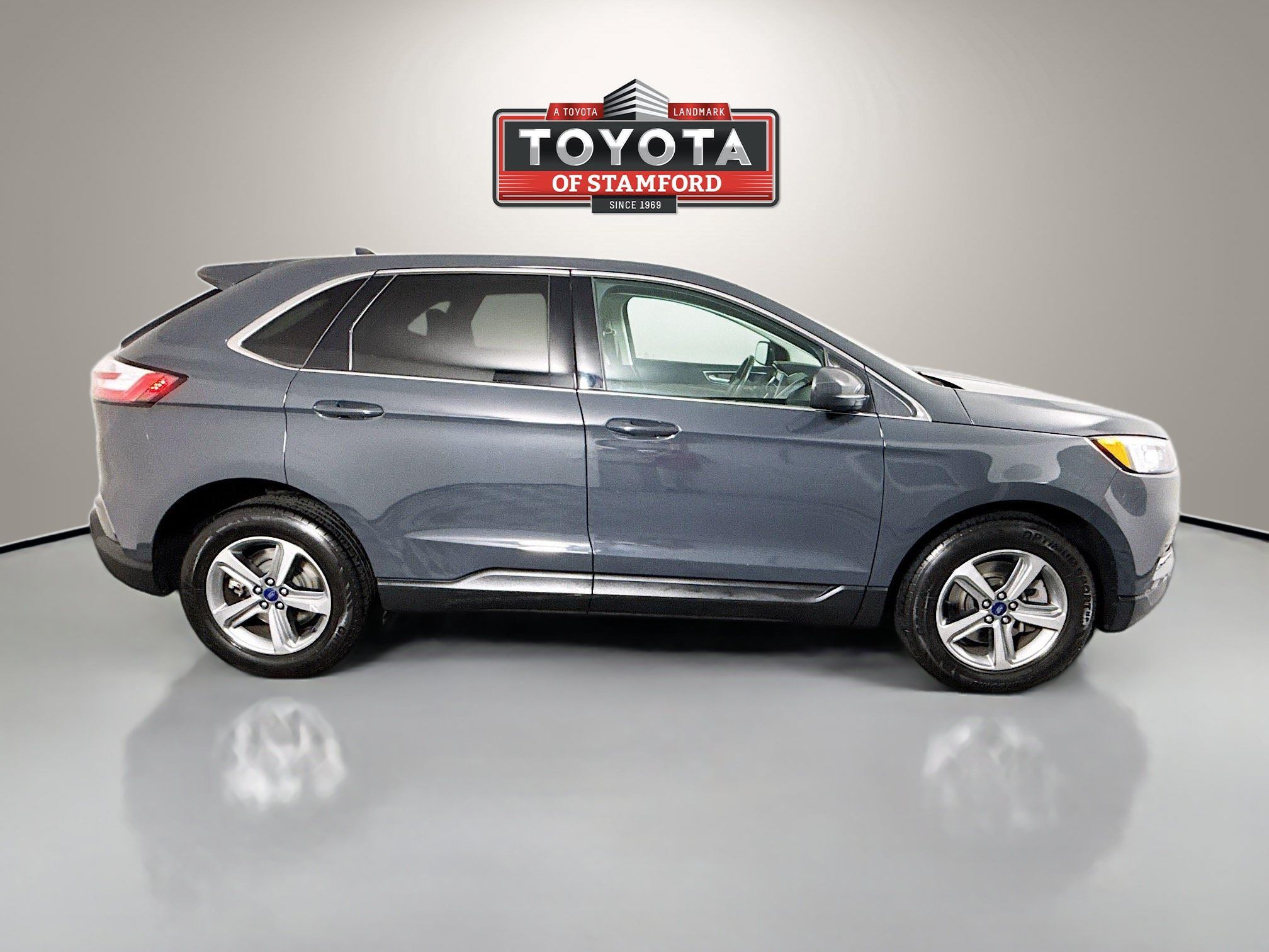 Used 2021 Ford Edge SEL w/ Convenience Package AWD/4WD image 8