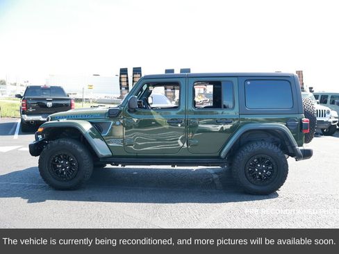 Used 2023 Jeep Wrangler Unlimited Rubicon 4xe image 2