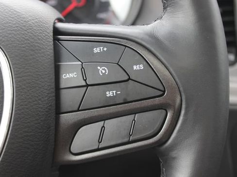 Used 2023 Dodge Charger SXT w/ Blacktop Package AWD/4WD image 15