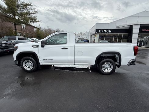 New 2026 GMC Sierra 1500 Pro image 2