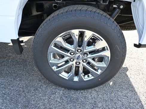 New 2025 Ford F150 Lariat w/ Equipment Group 501A Mid image 13