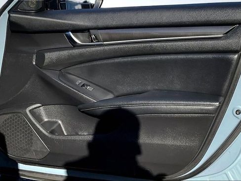 Used 2021 Honda Accord Sport image 27