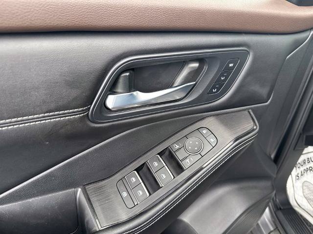 Certified 2023 Nissan Rogue SL w/ SL Premium Package AWD/4WD image 28