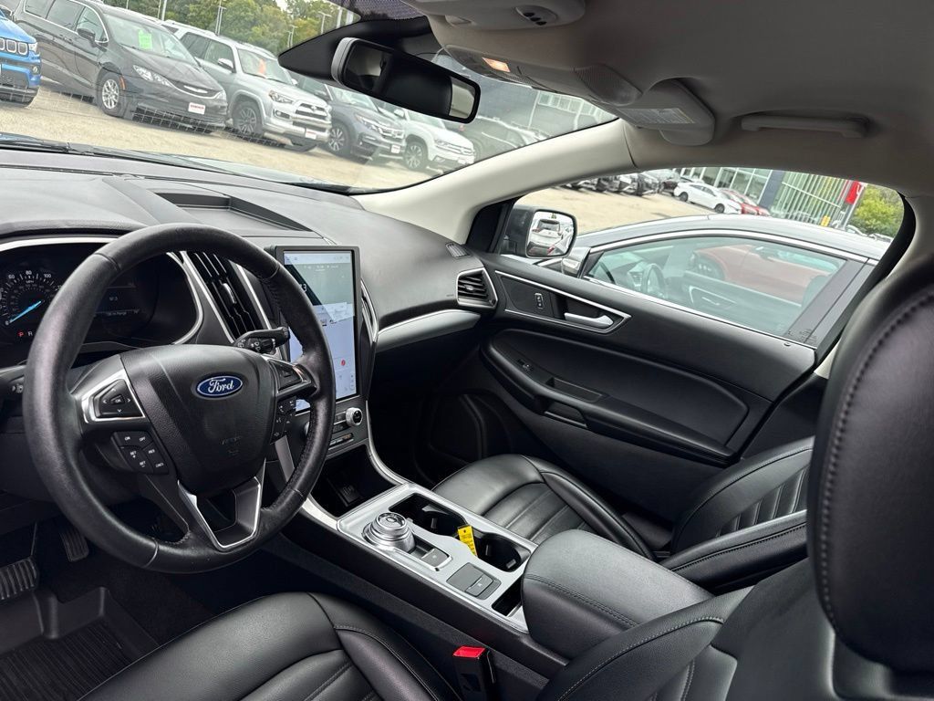 Used 2021 Ford Edge SEL w/ Convenience Package AWD/4WD image 18