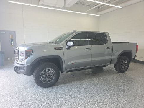 Used 2025 GMC Sierra 1500 AT4X AWD/4WD image 2