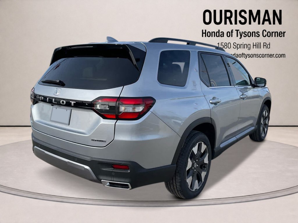 New 2026 Honda Pilot Touring image 3