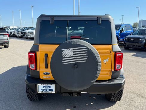 Used 2022 Ford Bronco Black Diamond image 35