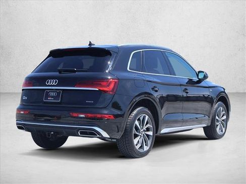 Used 2023 Audi Q5 2.0T Premium Plus w/ Premium Plus Package AWD/4WD image 5
