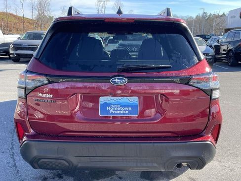 Used 2026 Subaru Forester Premium AWD/4WD image 26