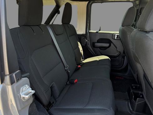 Used 2020 Jeep Wrangler Unlimited Sport S AWD/4WD image 11