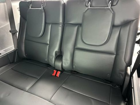 Used 2026 Ford Explorer Tremor w/ Tremor Ultimate Package AWD/4WD image 18