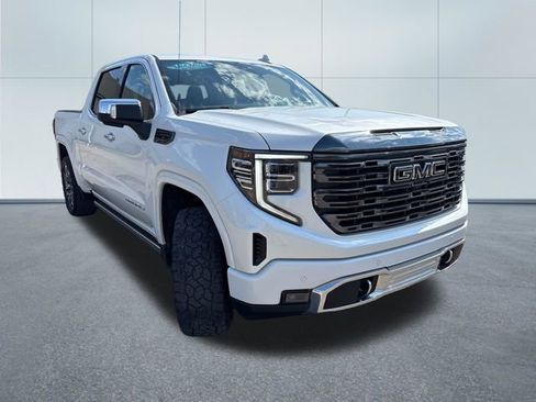 Used 2024 GMC Sierra 1500 Denali Ultimate AWD/4WD image 5