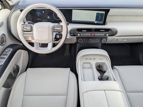 Used 2026 Hyundai Palisade Calligraphy AWD/4WD image 6