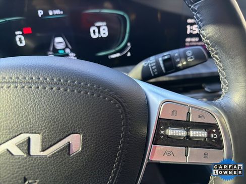 Certified 2023 Kia Telluride EX w/ EX Captain's Chair Package image 30