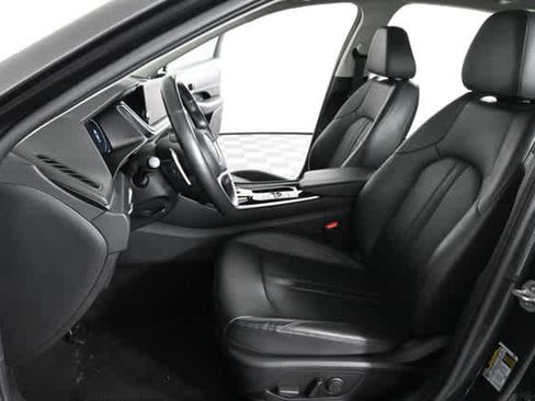 Used 2023 Hyundai Sonata Limited image 21