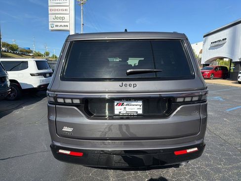 New 2026 Jeep Grand Wagoneer Limited AWD/4WD image 8