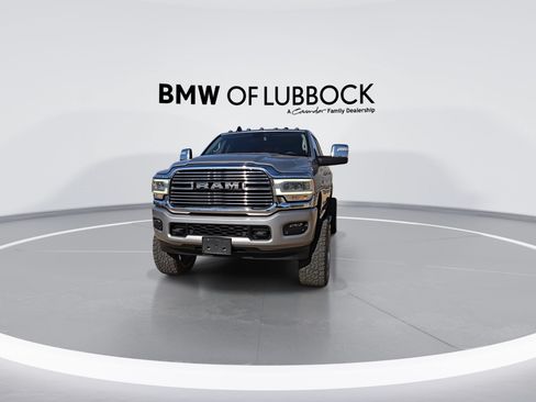 Used 2023 RAM 2500 Laramie AWD/4WD image 4