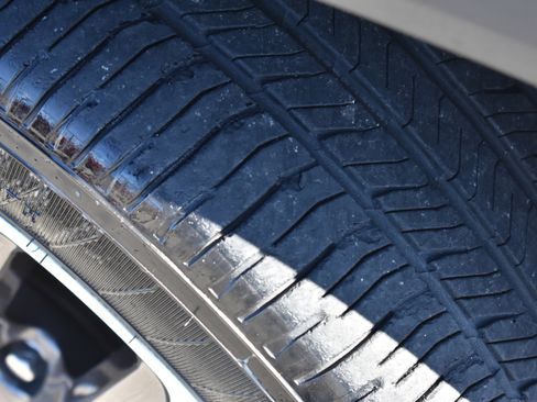 Used 2016 Jeep Renegade Latitude image 11