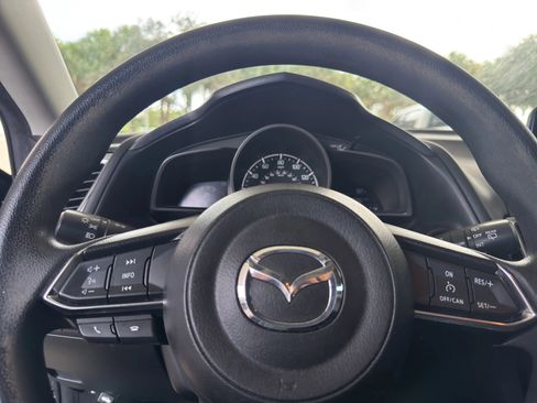 Used 2017 MAZDA MAZDA3 Sport image 30