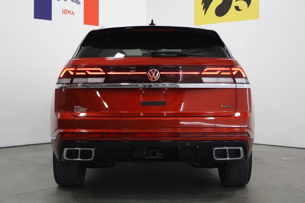 Used 2024 Volkswagen Atlas Cross Sport SEL Premium R-Line AWD/4WD image 11