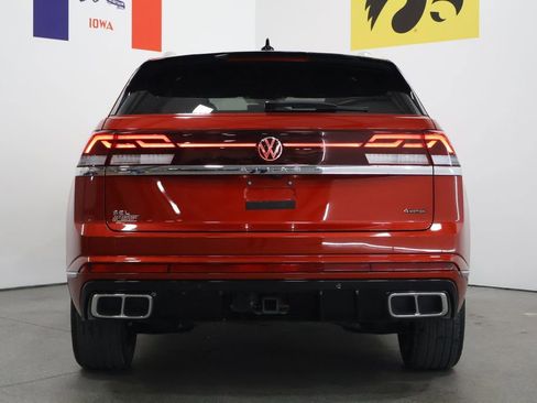 Used 2024 Volkswagen Atlas Cross Sport SEL Premium R-Line image 11