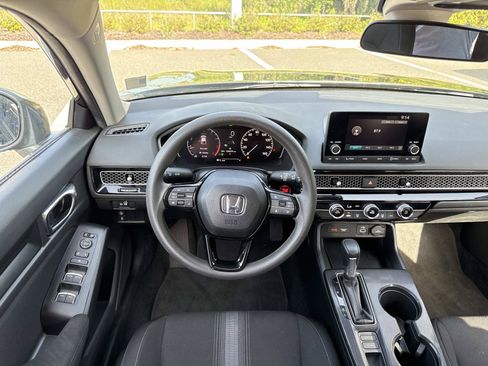 Used 2024 Honda Civic LX image 13