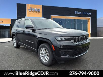 Used 2025 Jeep Grand Cherokee Laredo X