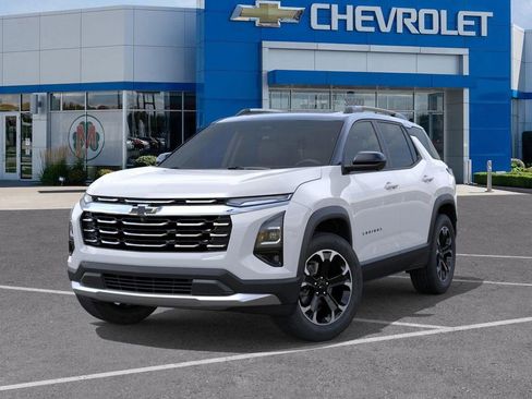 New 2026 Chevrolet Equinox LT image 6