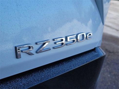 New 2026 Lexus RZ 350e image 6
