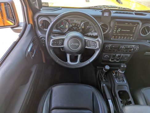 Used 2021 Jeep Wrangler Unlimited Sahara w/ Safety Group AWD/4WD image 18