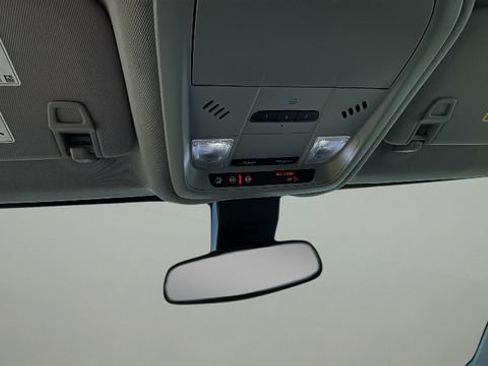 Used 2020 Chevrolet Equinox Premier image 20