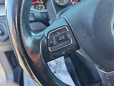 Used 2014 Volkswagen CC Sport image 11