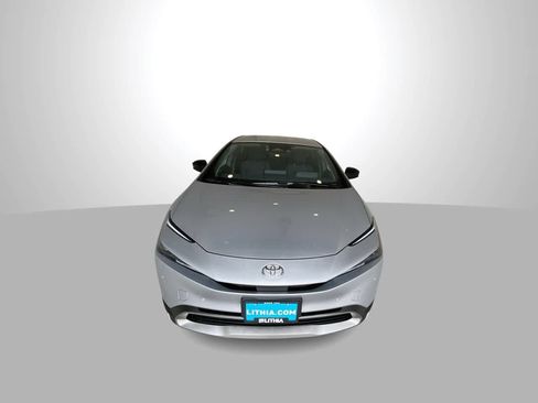 New 2026 Toyota Prius Plug-In Hybrid FWD image 3