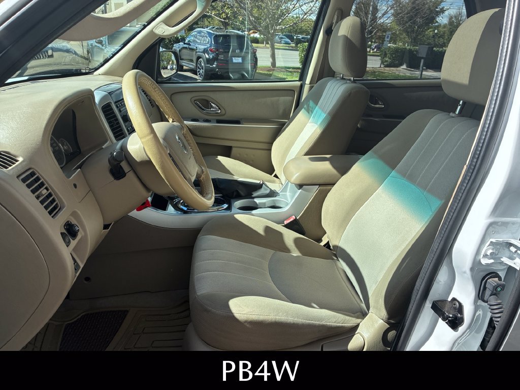 Used 2005 Mercury Mariner Premier FWD image 21