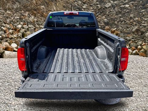 Used 2015 Chevrolet Colorado W/T w/ WT Convenience Package RWD image 15