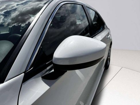 Used 2024 Honda Civic LX image 13